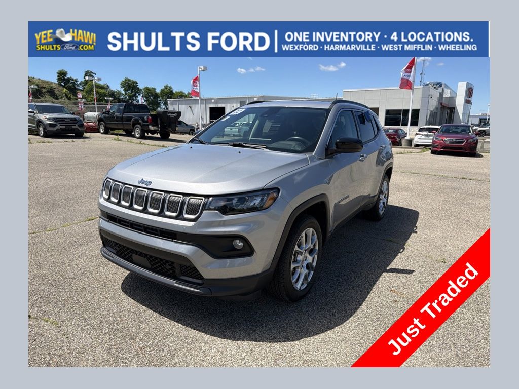 Used 2022 Jeep Compass Latitude LUX
