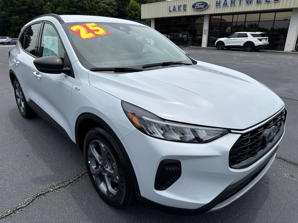 Used 2025 Ford Escape ST-Line