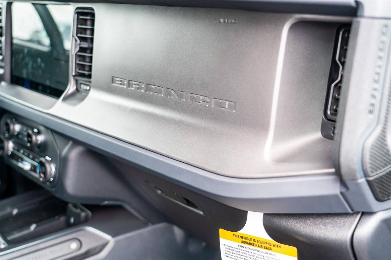 2025 Ford Bronco 4-Door Big Bend - Photo 28