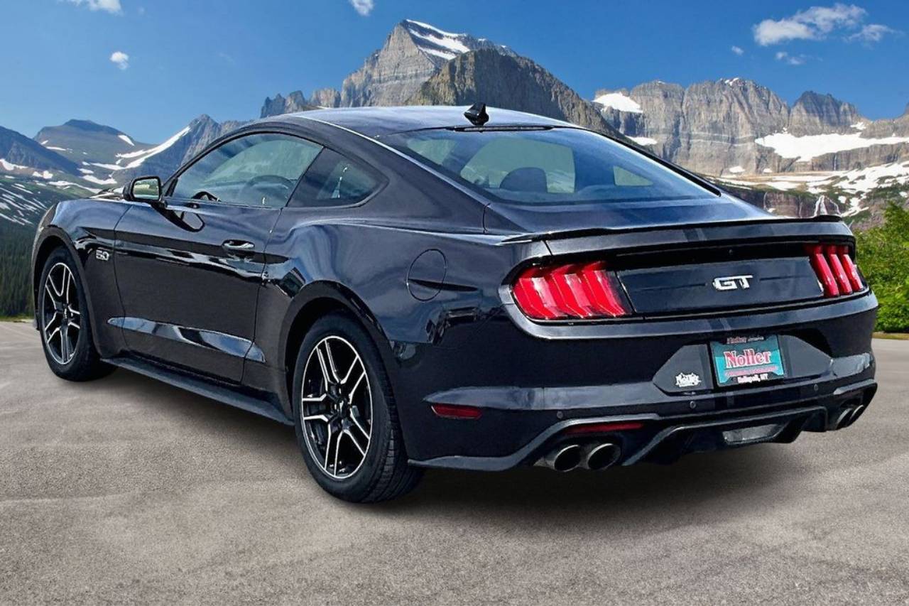 2022 Ford Mustang GT - Photo 13