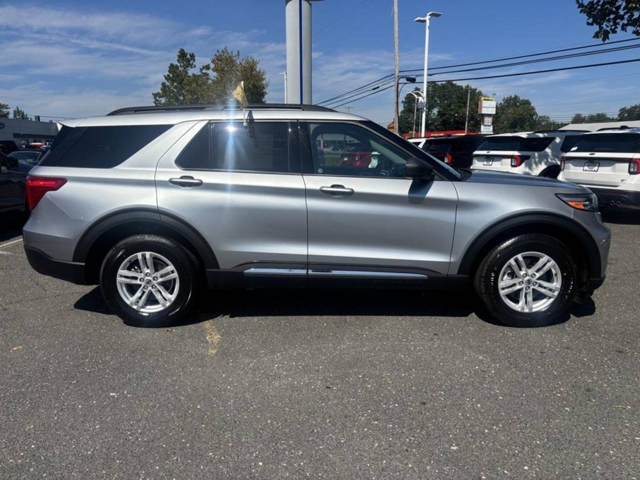 2022 Ford Explorer XLT - Photo 9