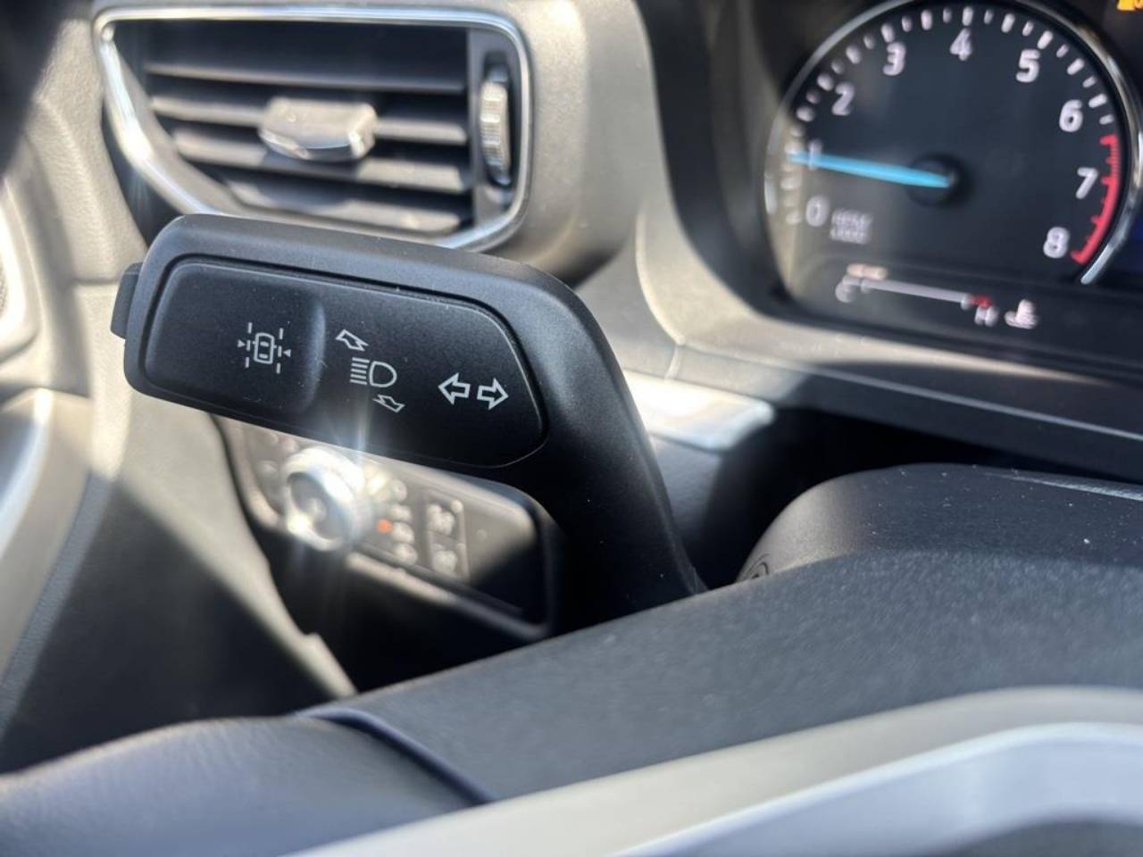 2022 Ford Explorer XLT - Photo 28