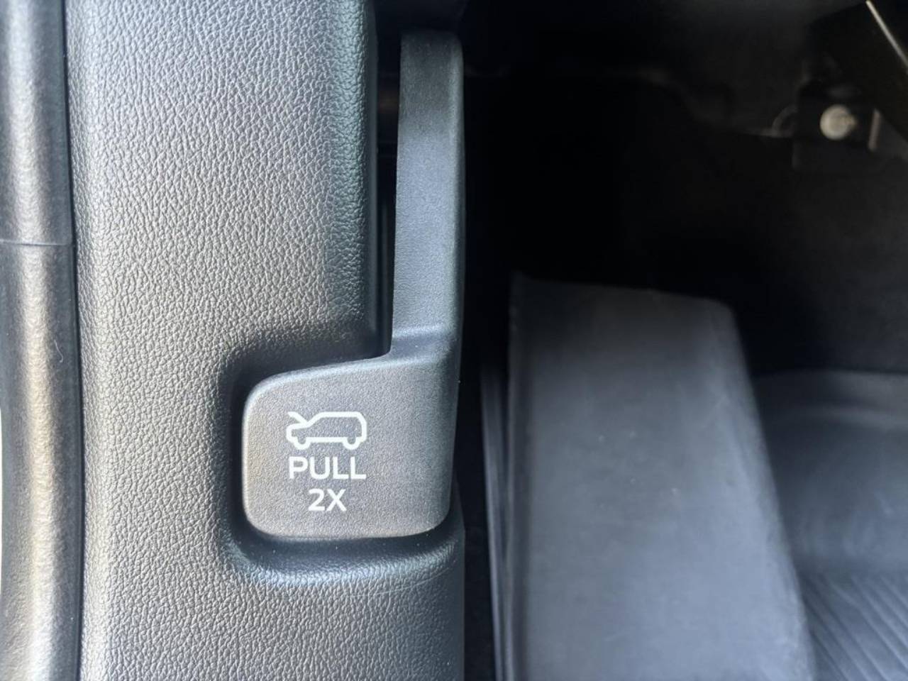 2022 Ford Explorer XLT - Photo 42