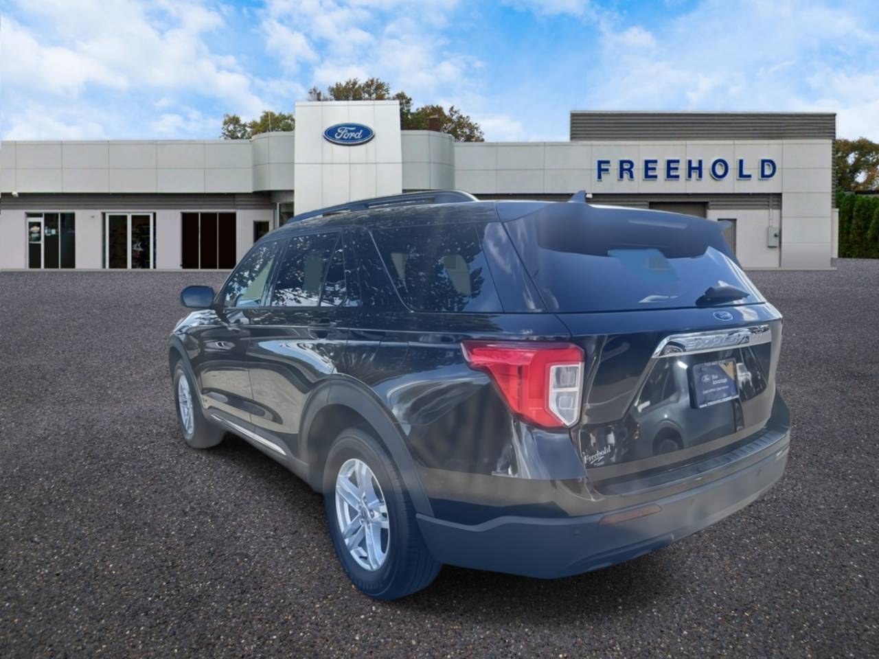 2022 Ford Explorer XLT - Photo 6