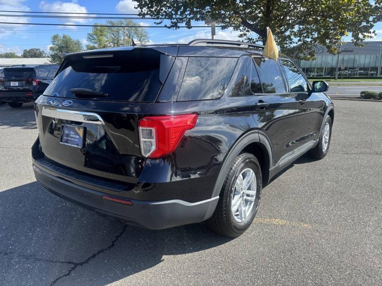 2022 Ford Explorer XLT - Photo 8