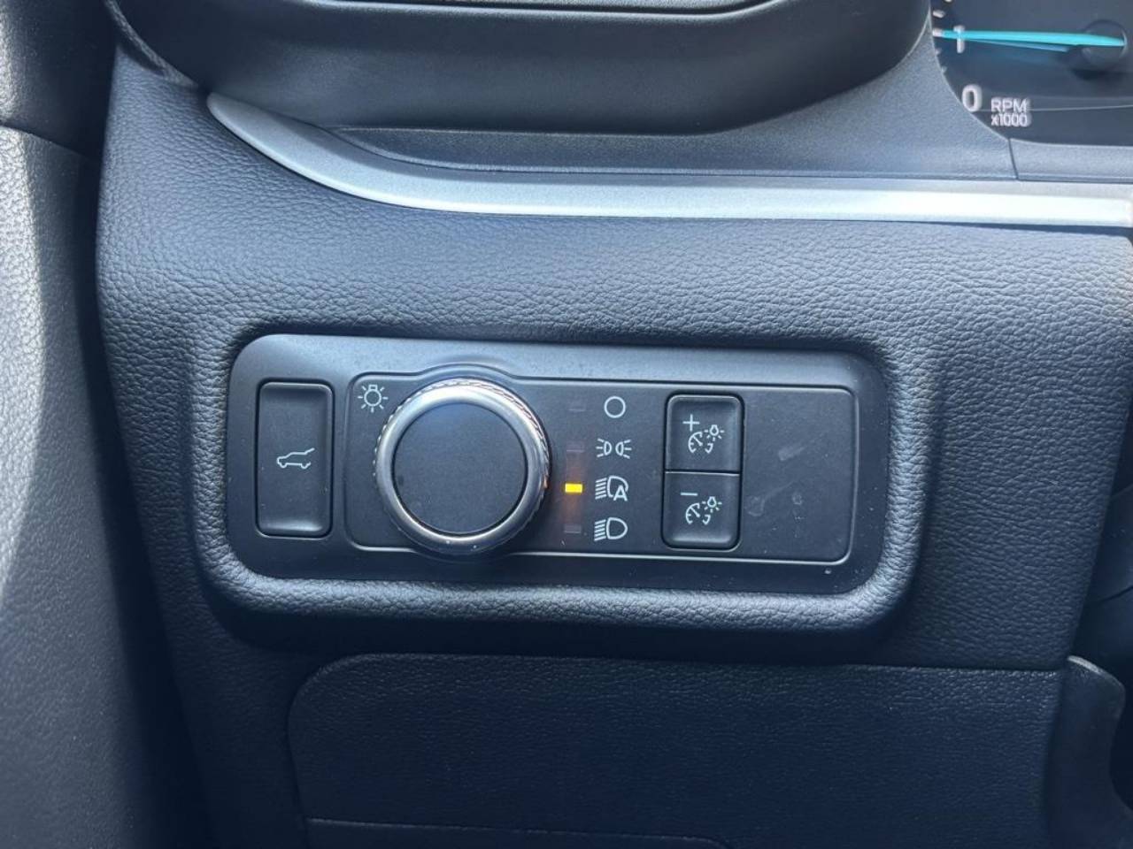 2022 Ford Explorer XLT - Photo 23