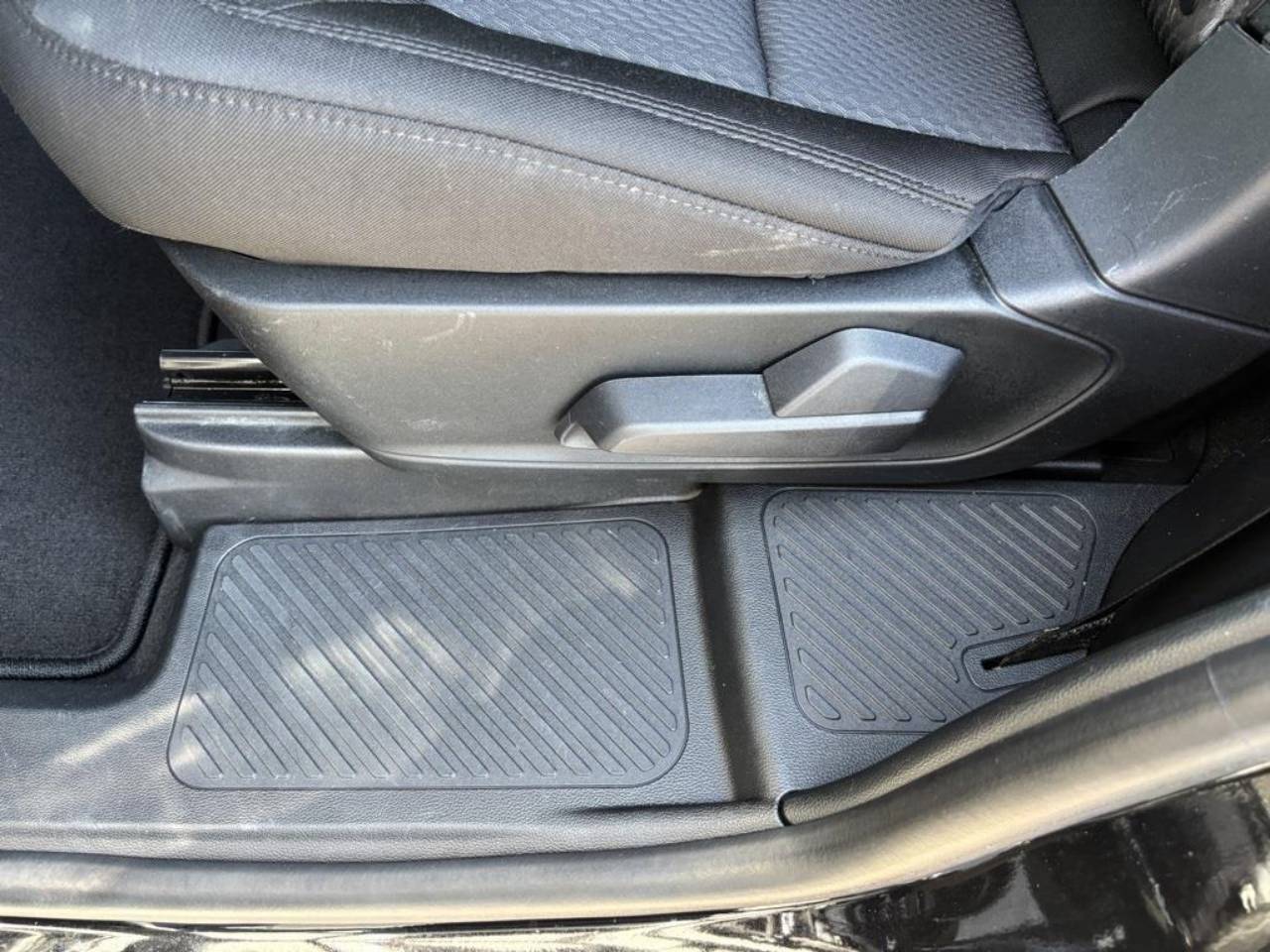 2022 Ford Explorer XLT - Photo 44