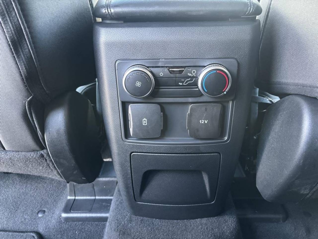 2022 Ford Explorer XLT - Photo 47