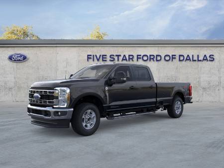2026 Ford Super Duty F-350 SRW XLT