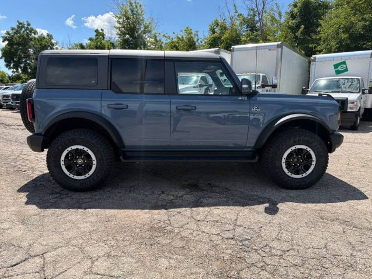 2025 Ford Bronco 4-Door Outer Banks - Photo 6