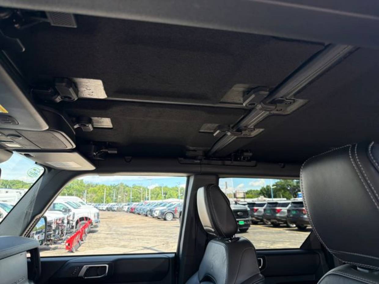 2025 Ford Bronco 4-Door Outer Banks - Photo 21