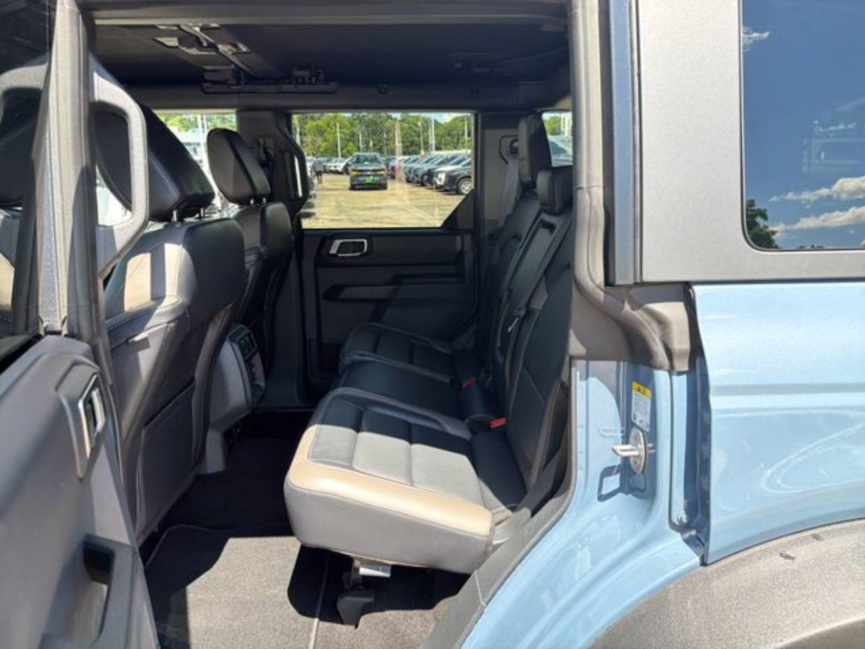 2025 Ford Bronco 4-Door Outer Banks - Photo 25