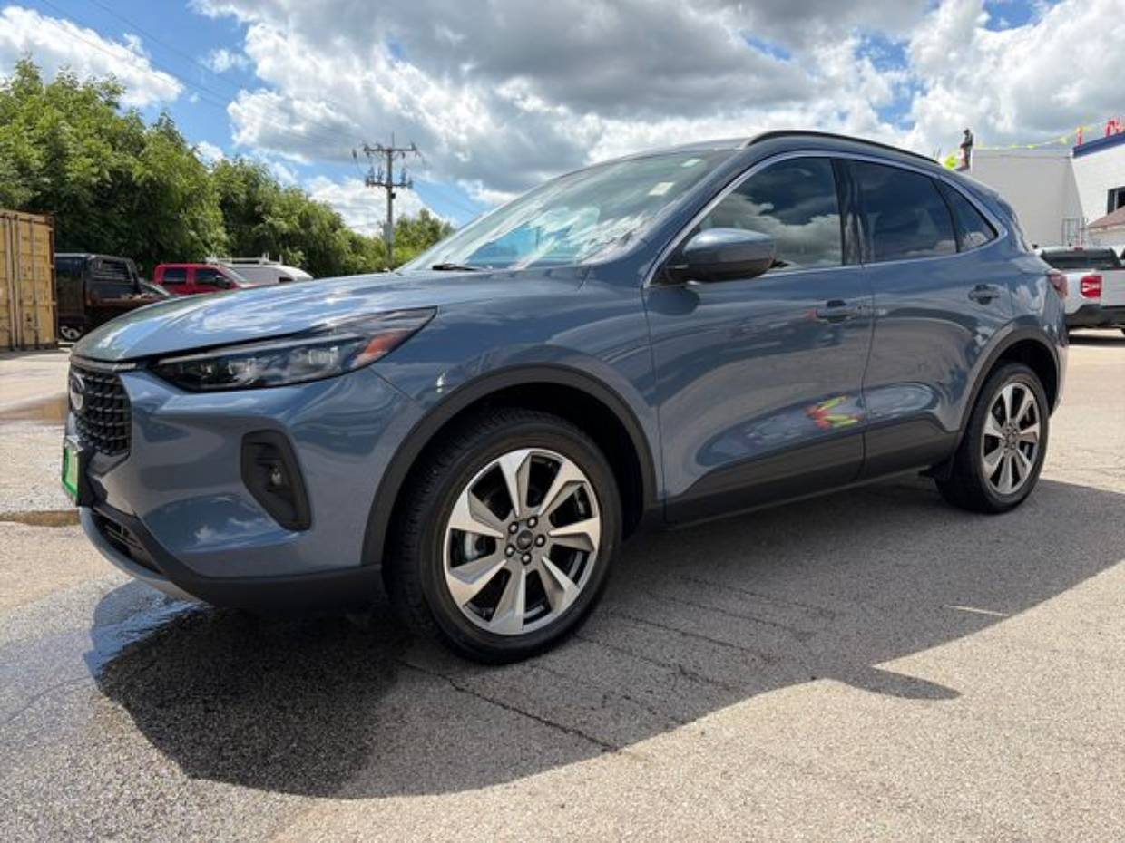 2025 Ford Escape