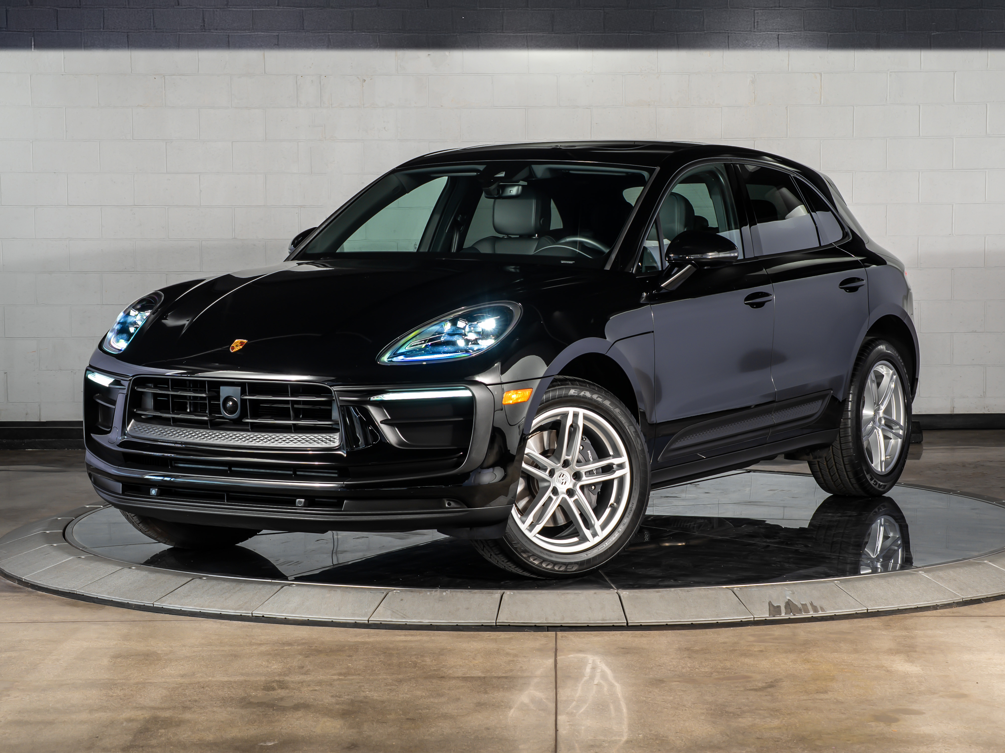 Used 2026 Porsche Macan 