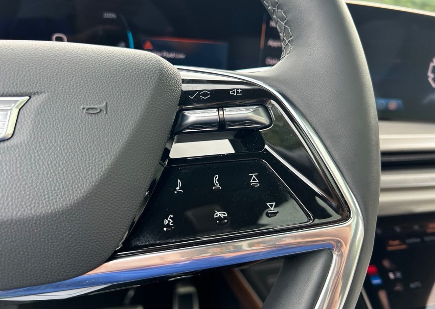 2026 Cadillac VISTIQ Sport - Photo 93