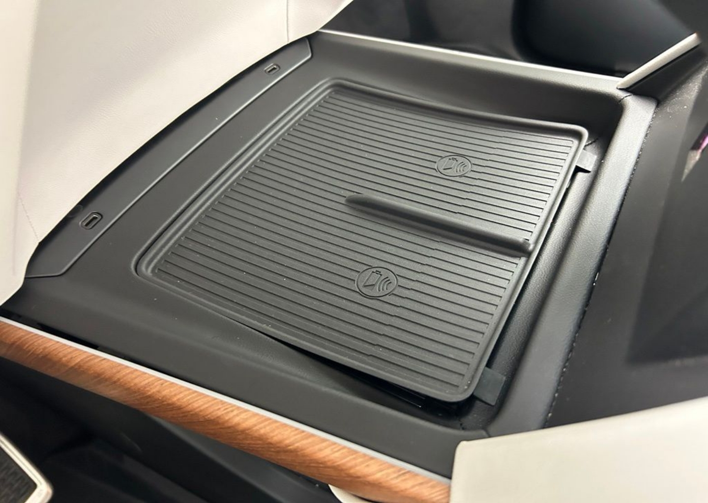2026 Cadillac VISTIQ Sport - Photo 101