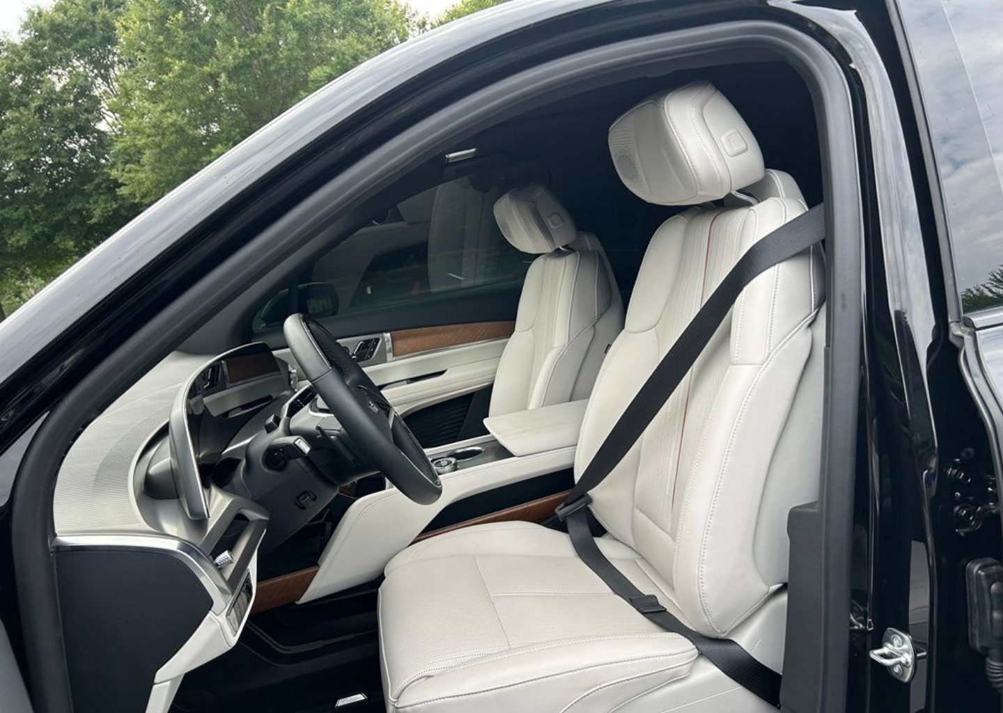2026 Cadillac VISTIQ Sport - Photo 103