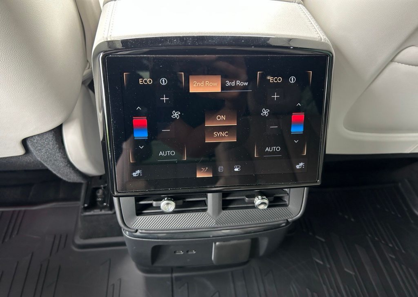 2026 Cadillac VISTIQ Sport - Photo 109