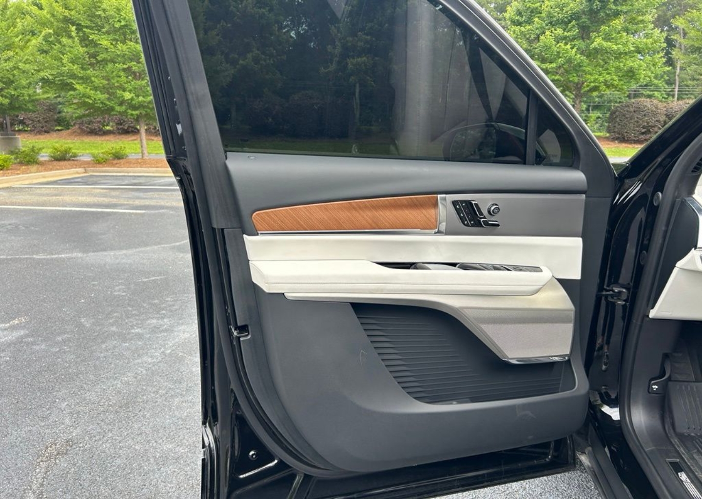 2026 Cadillac VISTIQ Sport - Photo 128