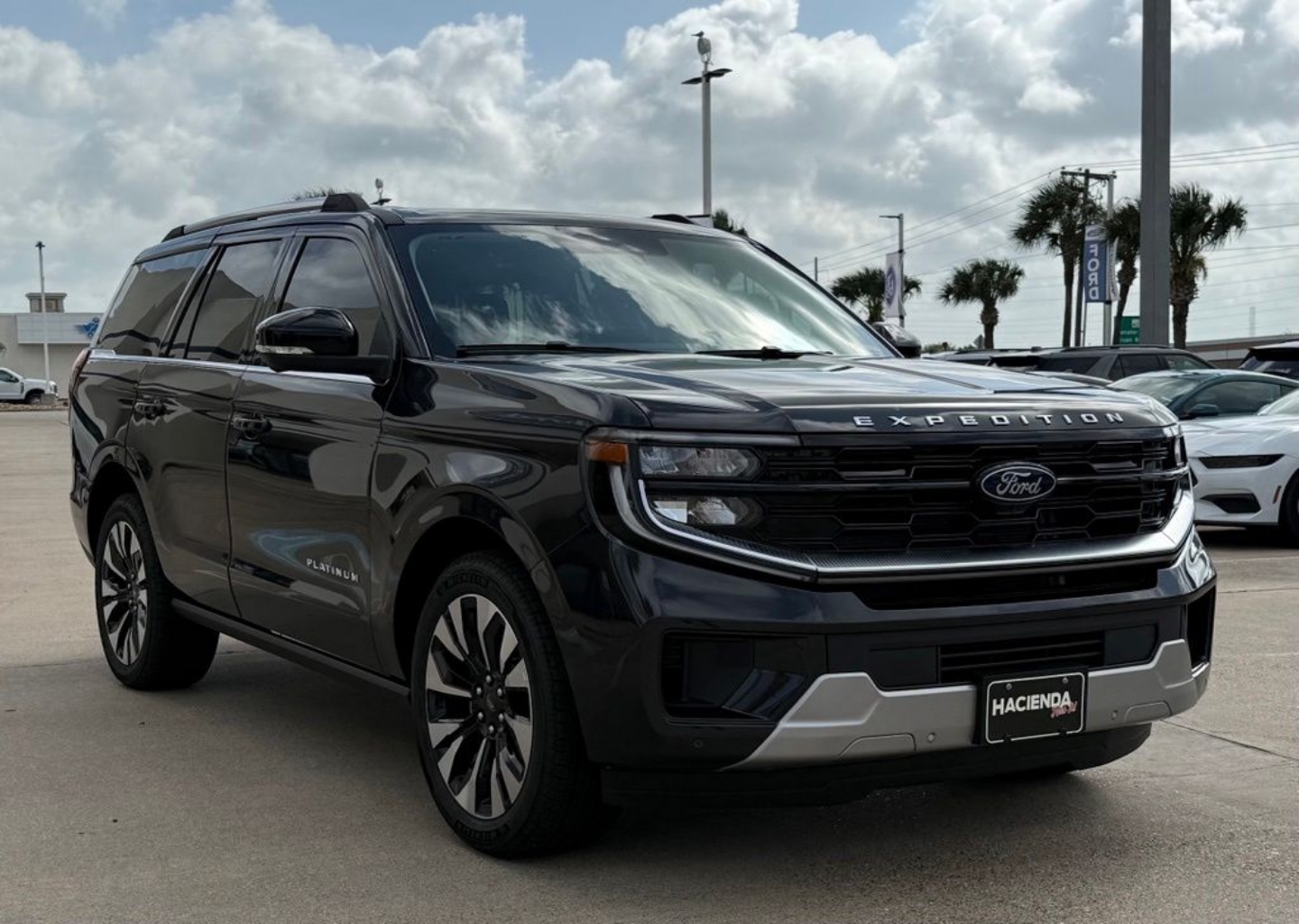 2026 Ford Expedition Platinum - Photo 7