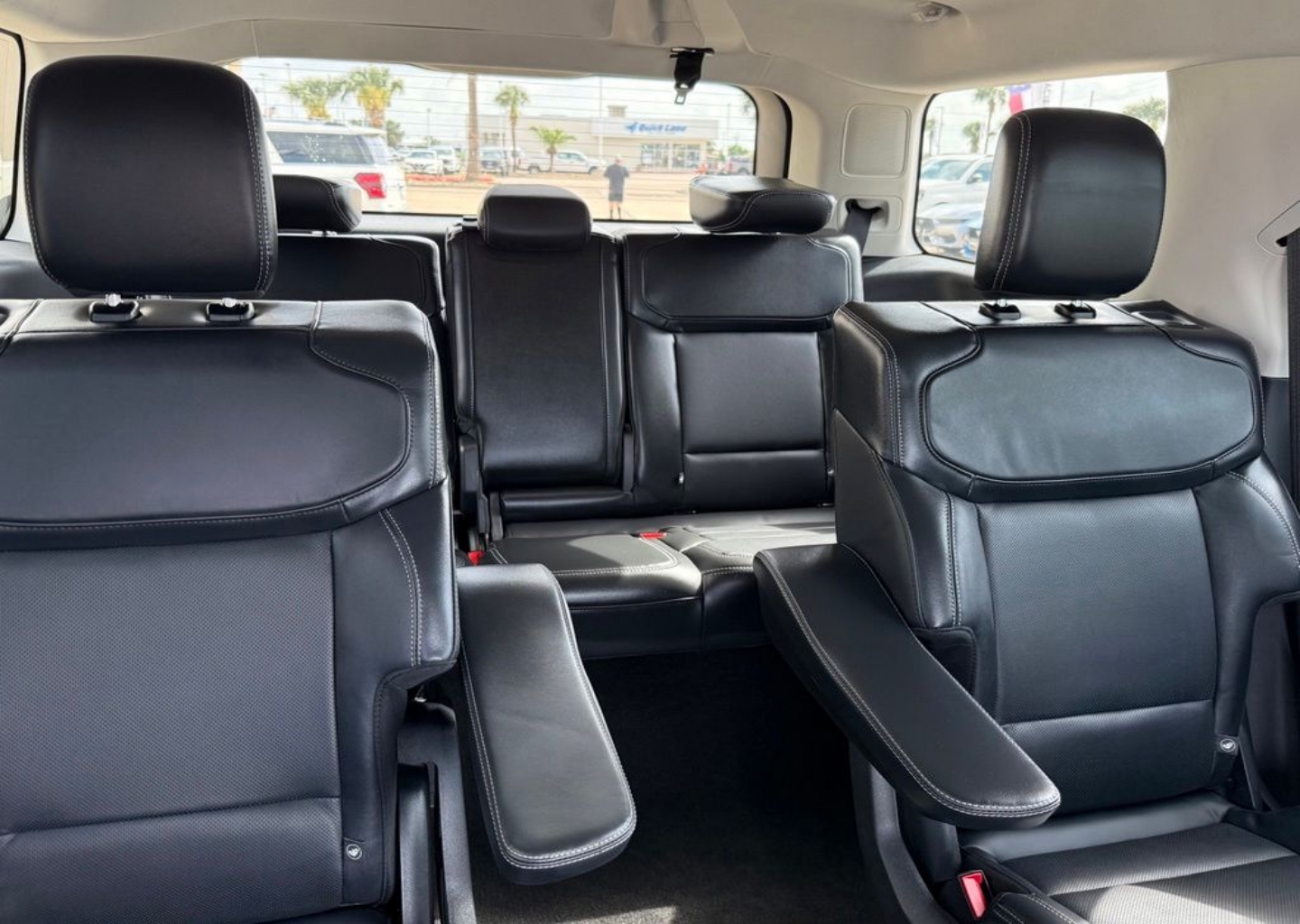 2026 Ford Expedition Platinum - Photo 10