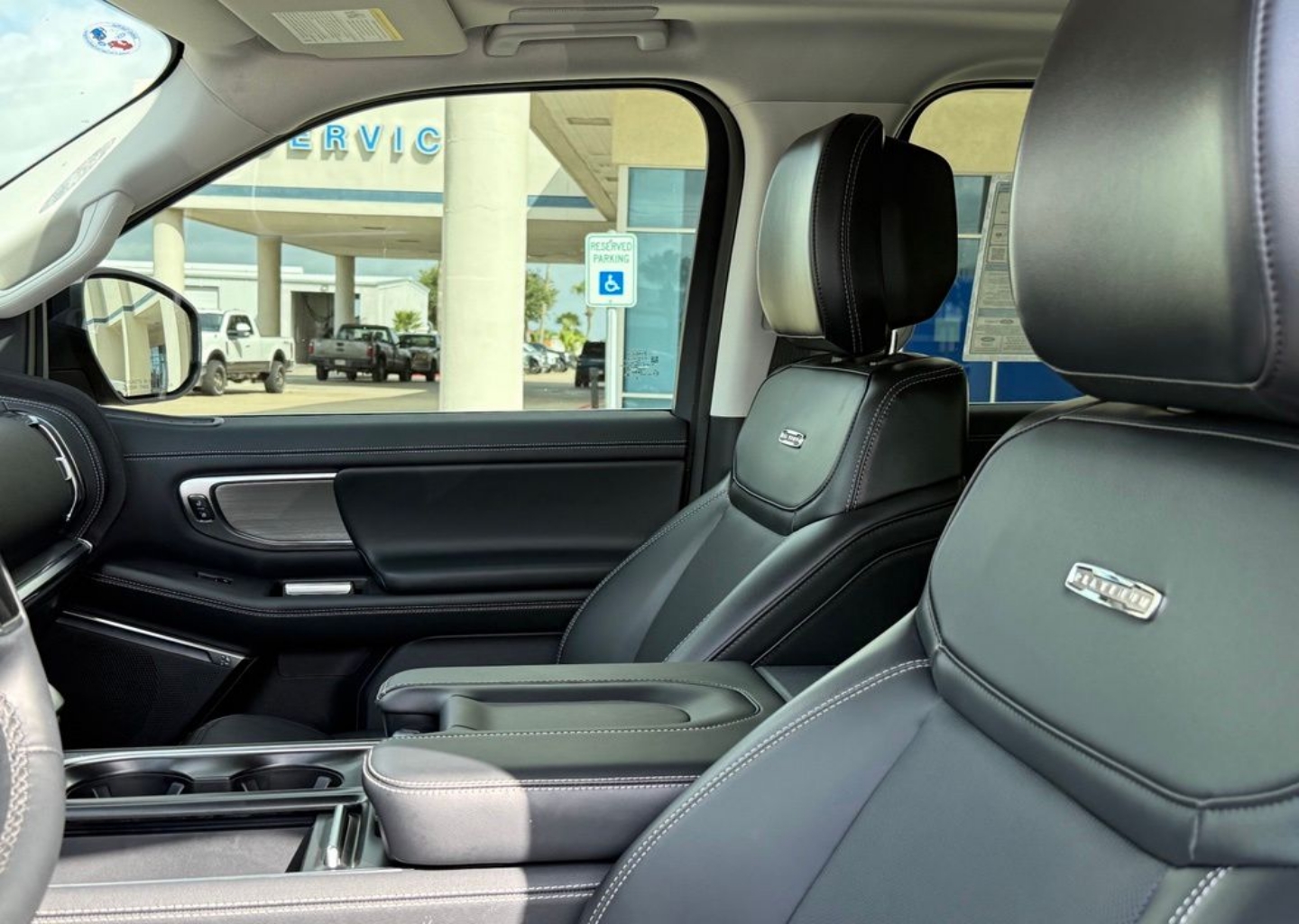 2026 Ford Expedition Platinum - Photo 27