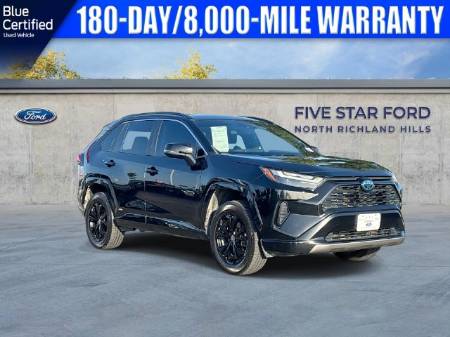 2022 Toyota RAV4 Hybrid SE