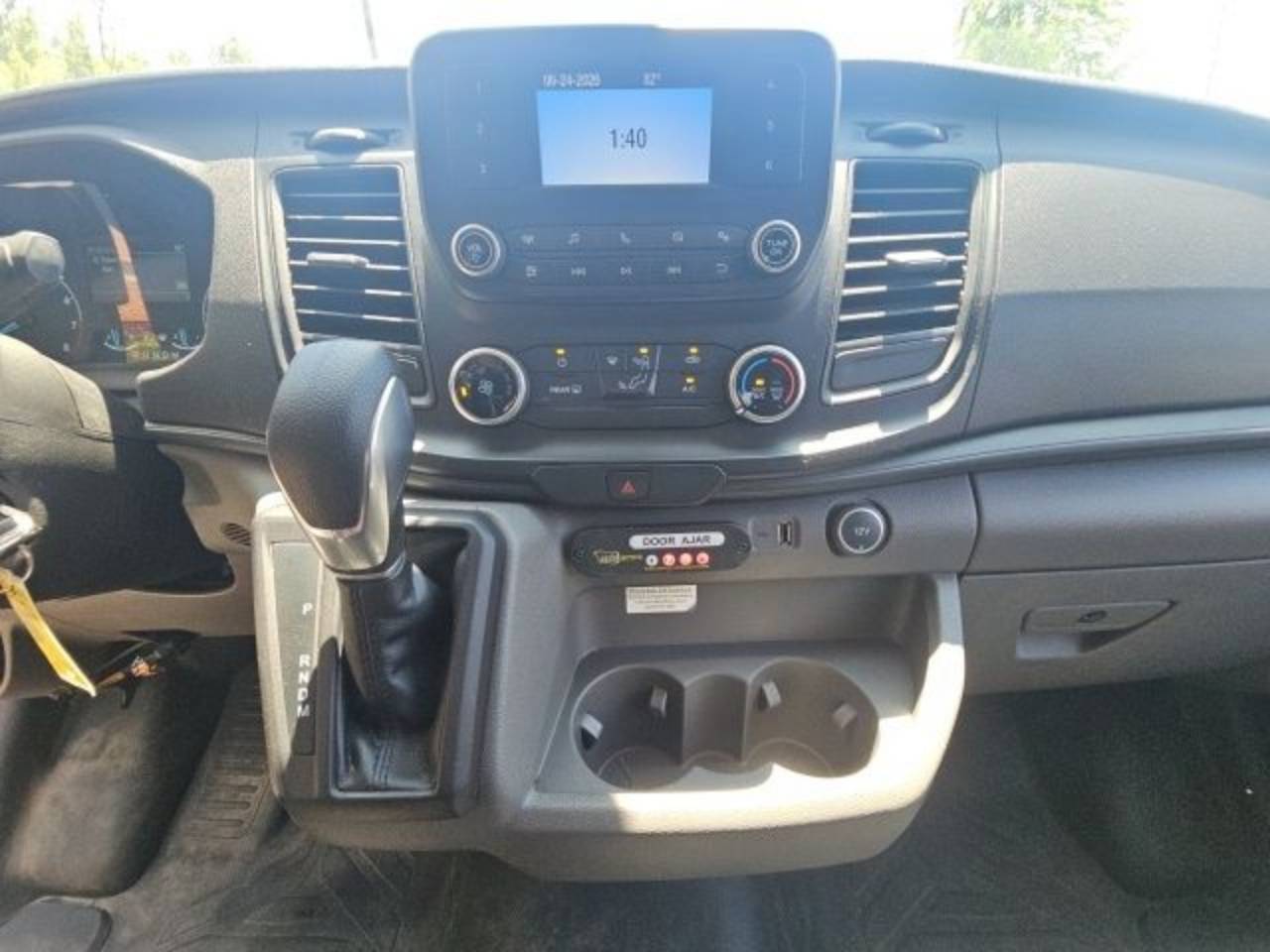 2021 Ford Transit Passenger Van XL - Photo 13