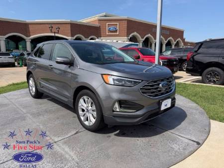 2022 Ford Edge Titanium