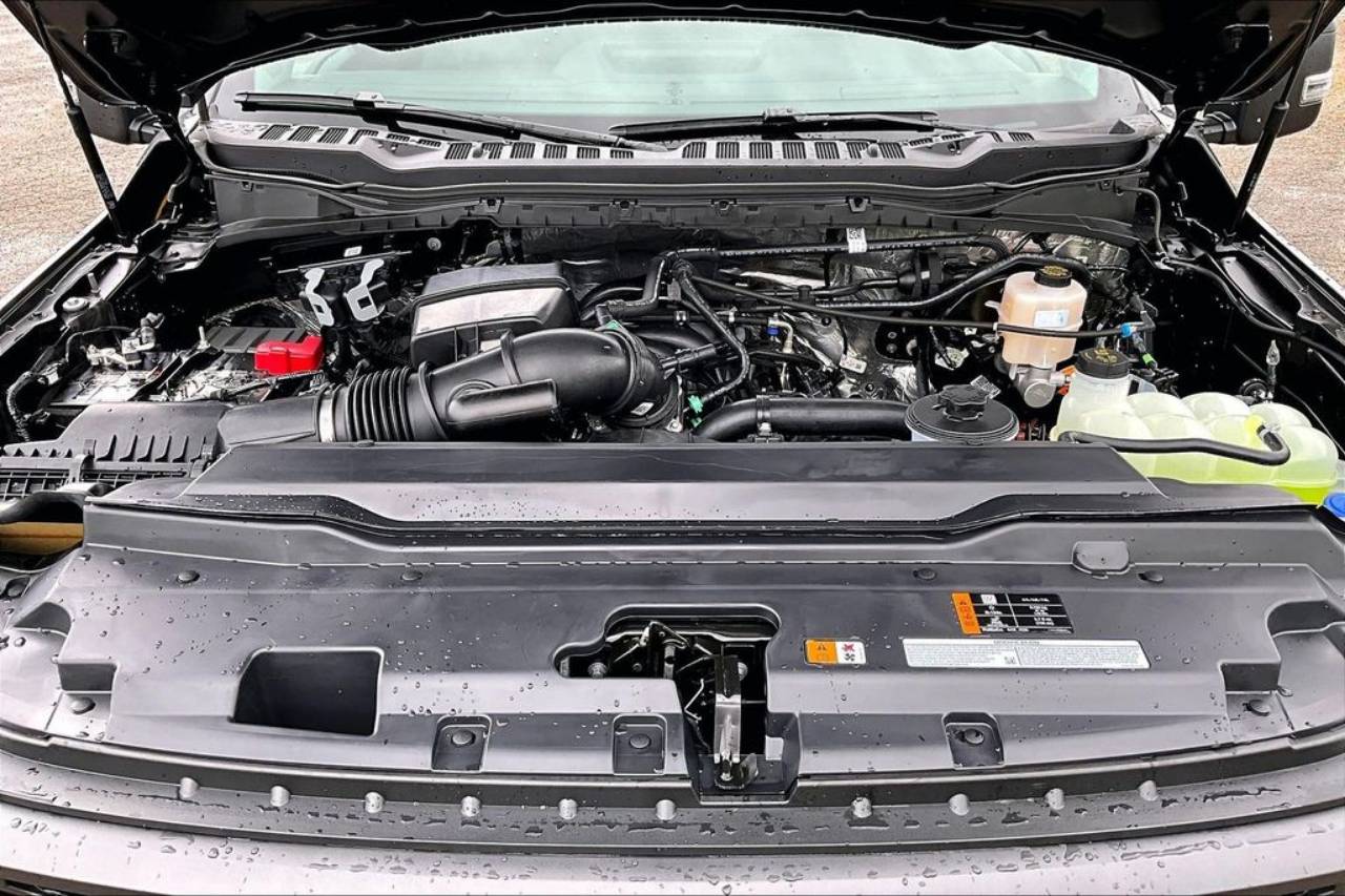 2026 Ford F-350 Super Duty XL - Photo 13