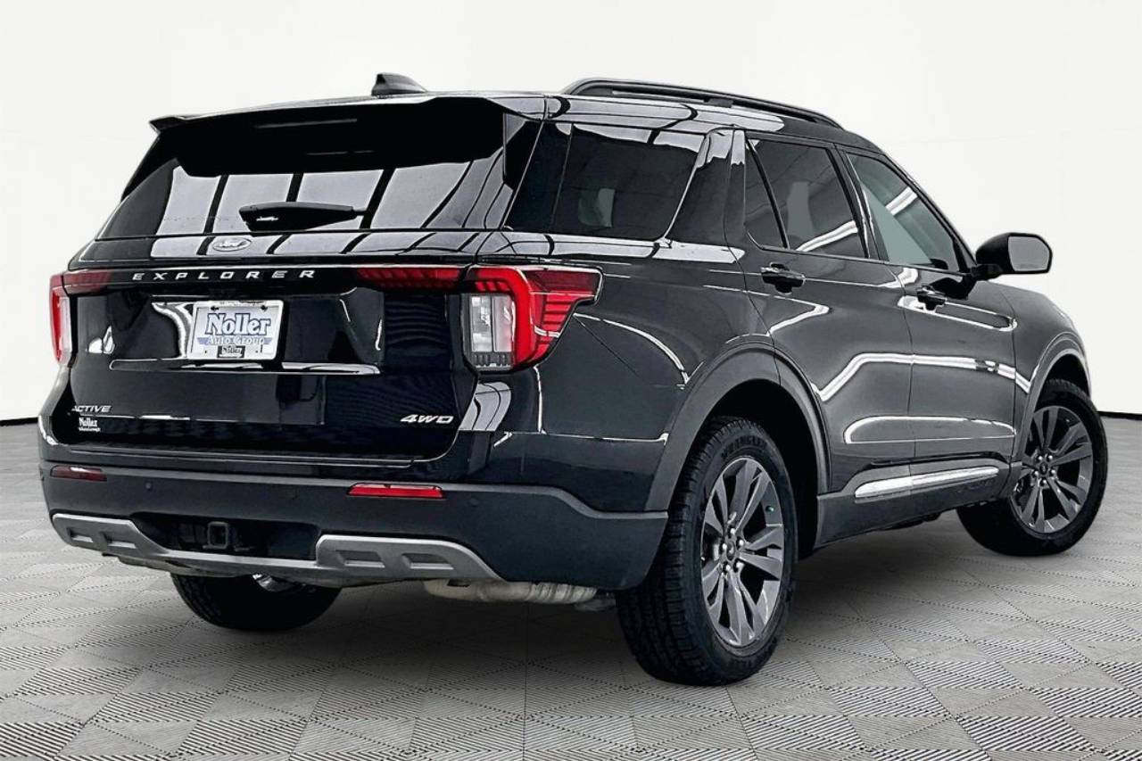 Certified 2025 Ford Explorer Active with VIN 1FMUK8DH3SGA51878 for sale in Kansas City