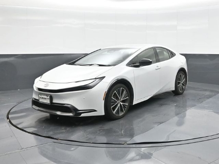 2025 Toyota Prius XLE