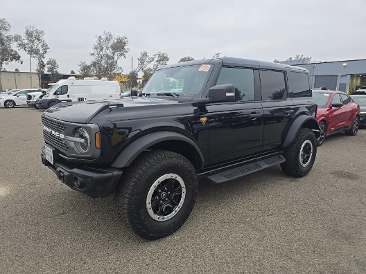 2025 Ford Bronco Badlands 4x4's photo