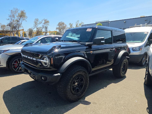 2025 Ford Bronco Badlands 4x4's photo
