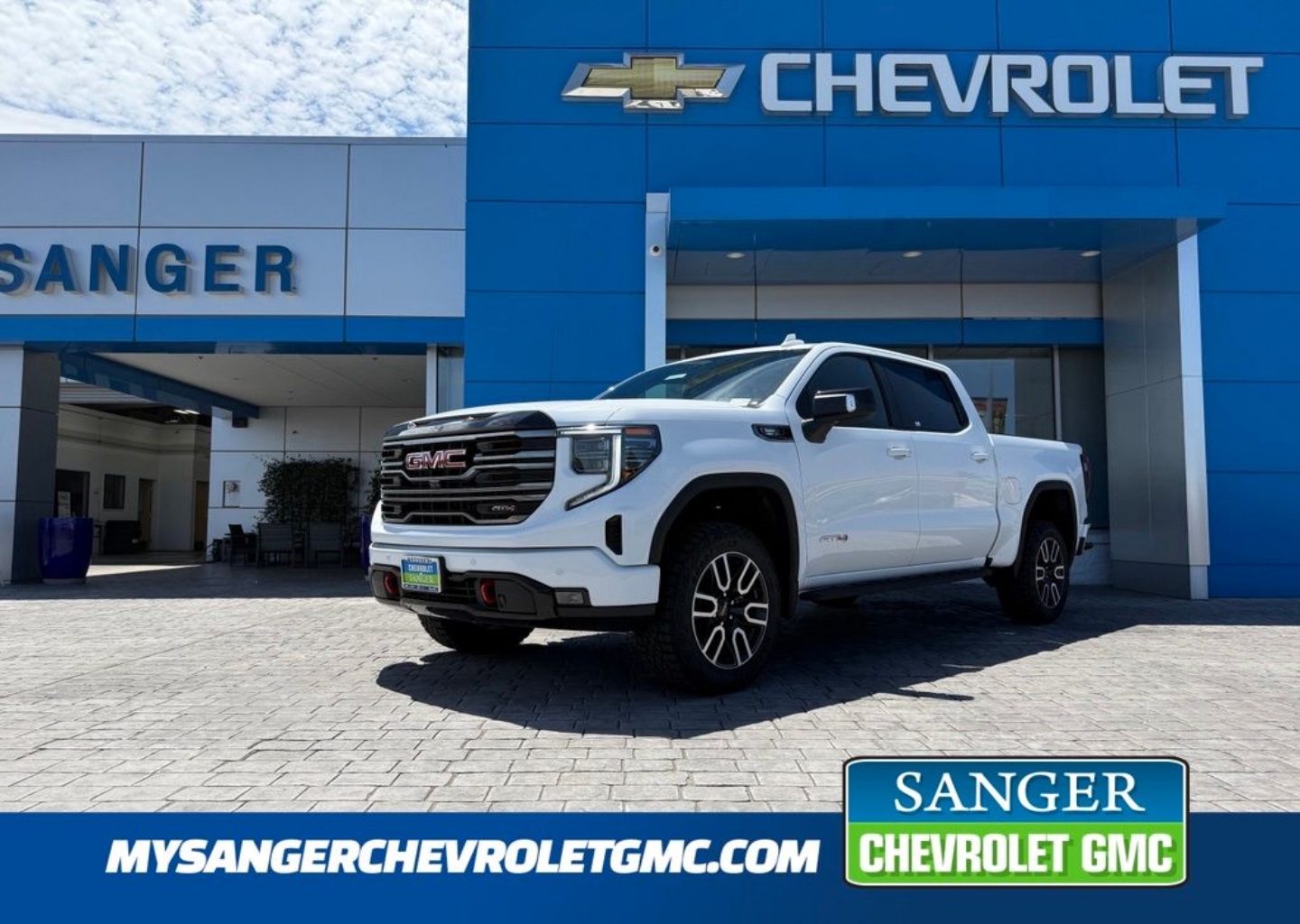 2026 GMC Sierra 4WD Crew Cab Short Box AT4's photo