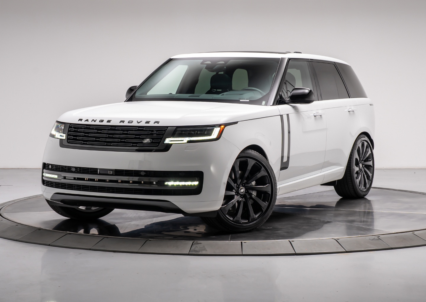 2025 Land Rover Range Rover