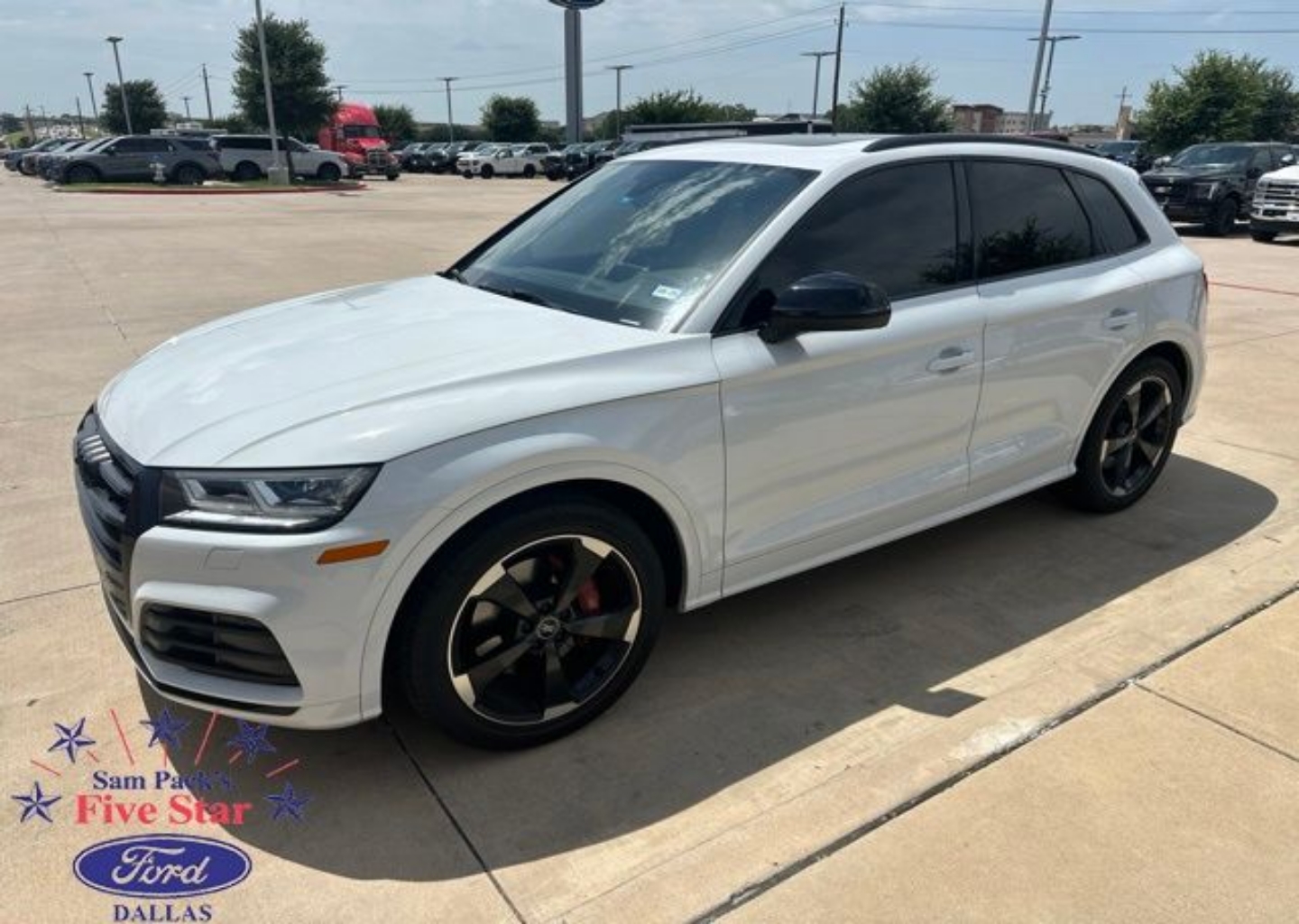 2020 Audi SQ5 3.0 quattro Tiptronic Premium Plus's photo