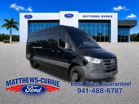 2024 Mercedes-Benz Sprinter 3500 Cargo 170 WB