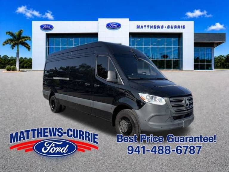 2024 Mercedes-Benz Sprinter 3500 Cargo 170 WB