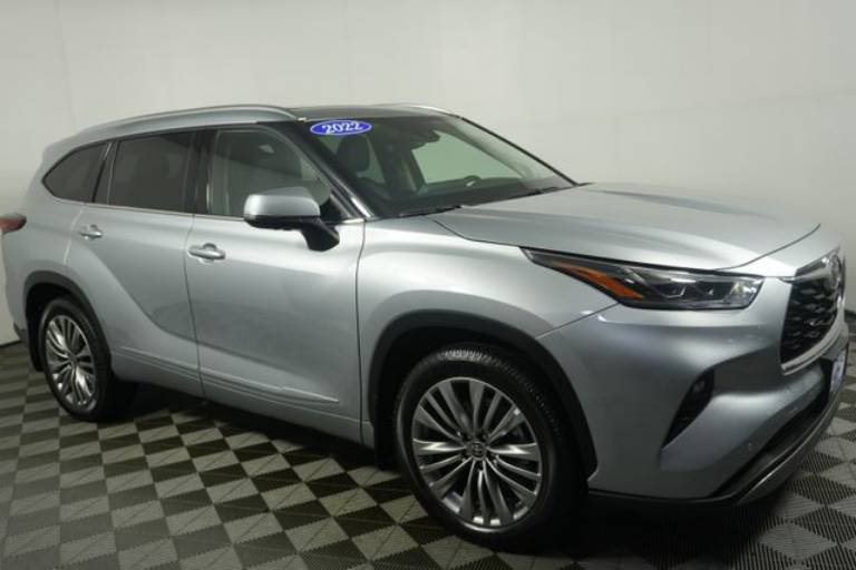 2022 Toyota Highlander Platinum