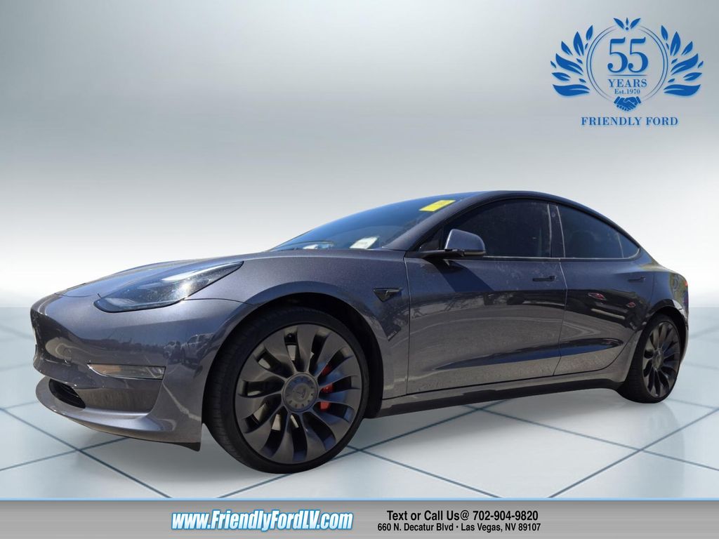2023 Tesla Model 3 Performance's photo