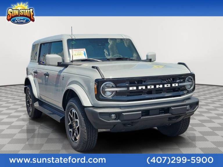 2026 Ford Bronco Outer Banks