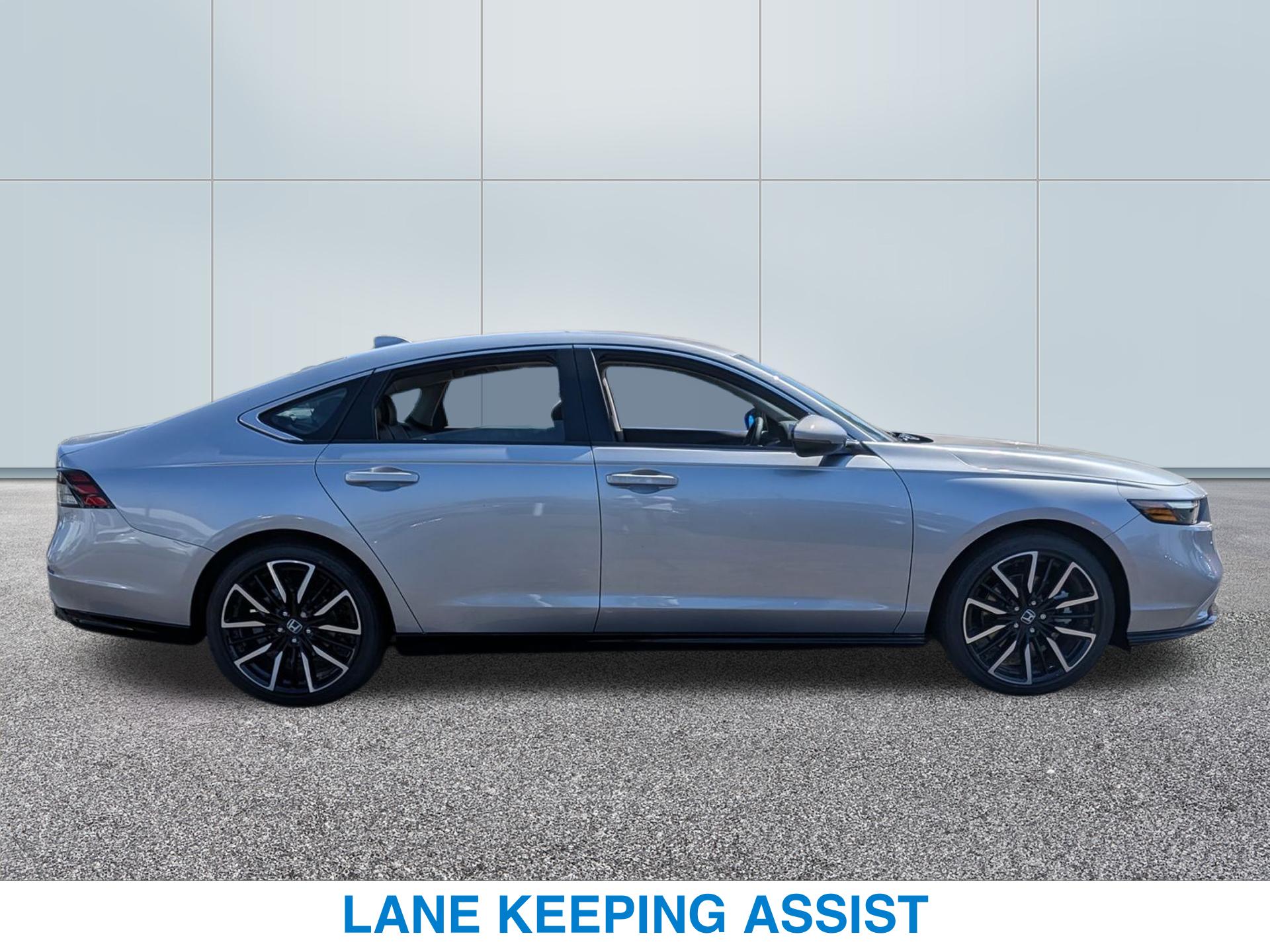 2026 Honda Accord Hybrid Touring - Photo 6