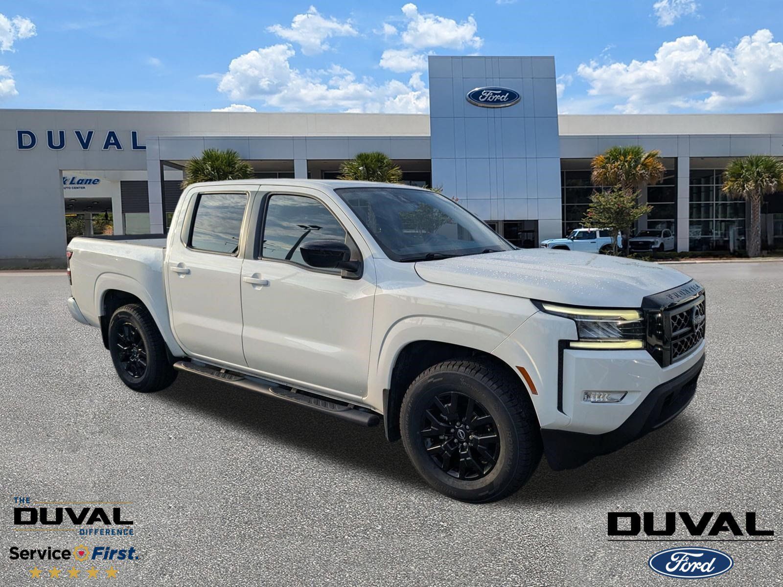2023 Nissan Frontier SV