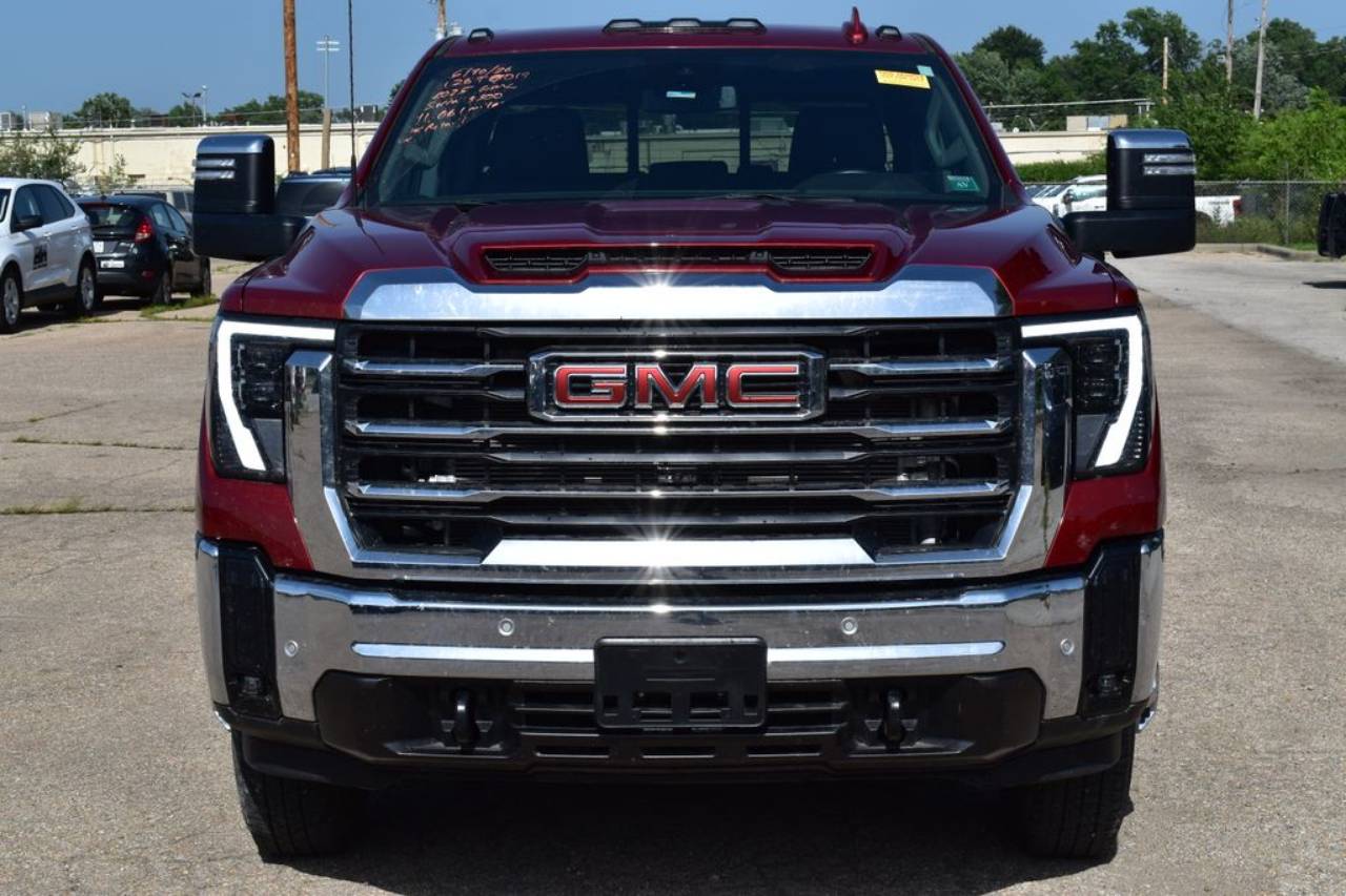 Certified 2025 GMC Sierra 3500HD SLT with VIN 1GT4UUEY6SF202014 for sale in Kansas City