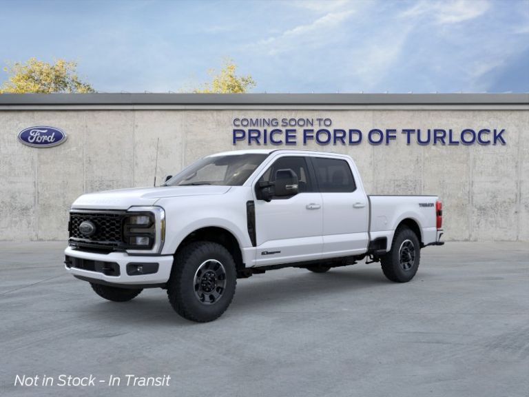 2026 Ford Super Duty LARIAT