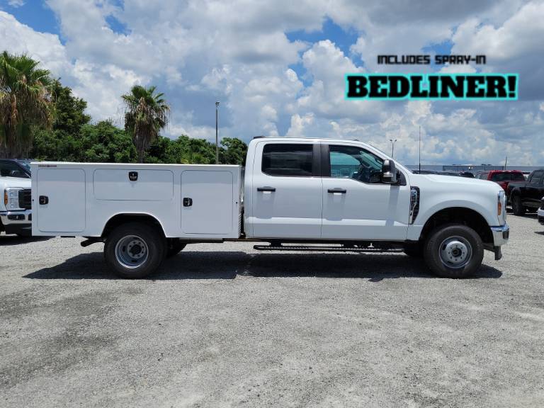2026 Ford Super Duty F-350 DRW XL