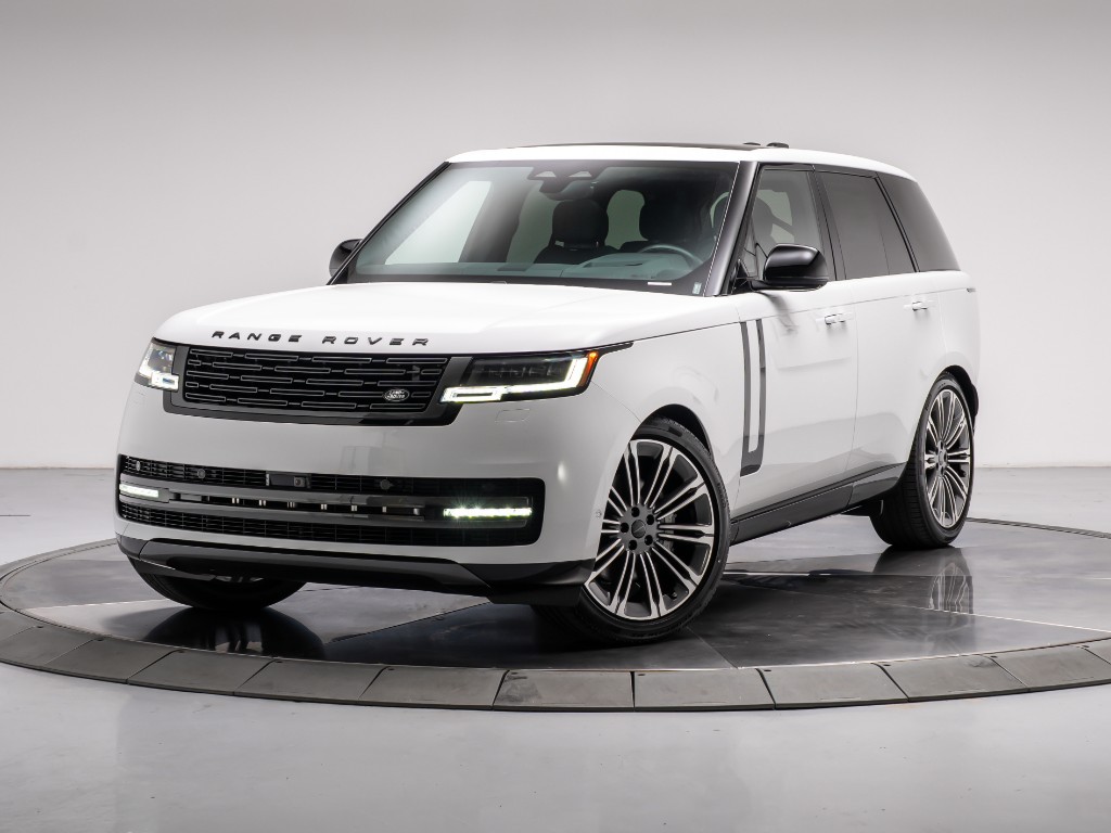2026 Land Rover Range Rover P400 SE