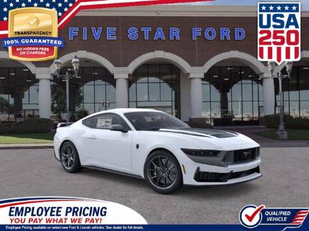 2026 Ford Mustang Dark Horse