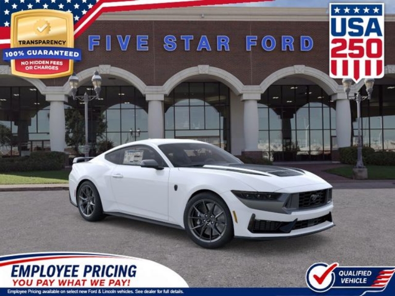 2026 Ford Mustang Dark Horse